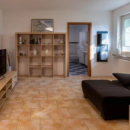 Bernsteinbad-koserow-haus-fuenf-elemente-ferienwohnung-feuer