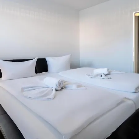 Bernsteinbad-koserow-haus-fuenf-elemente-ferienwohnung-feuer Apartman