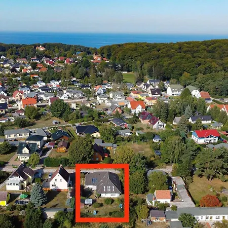 Bernsteinbad-koserow-haus-fuenf-elemente-ferienwohnung-feuer