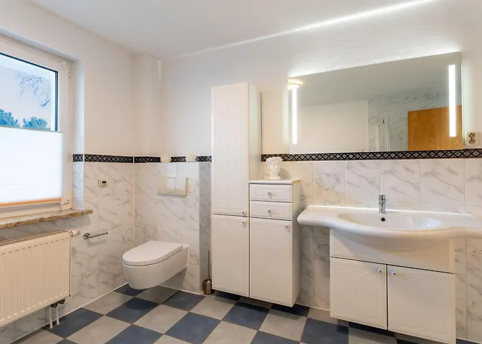 Bernsteinbad-koserow-haus-fuenf-elemente-ferienwohnung-feuer * Koserow